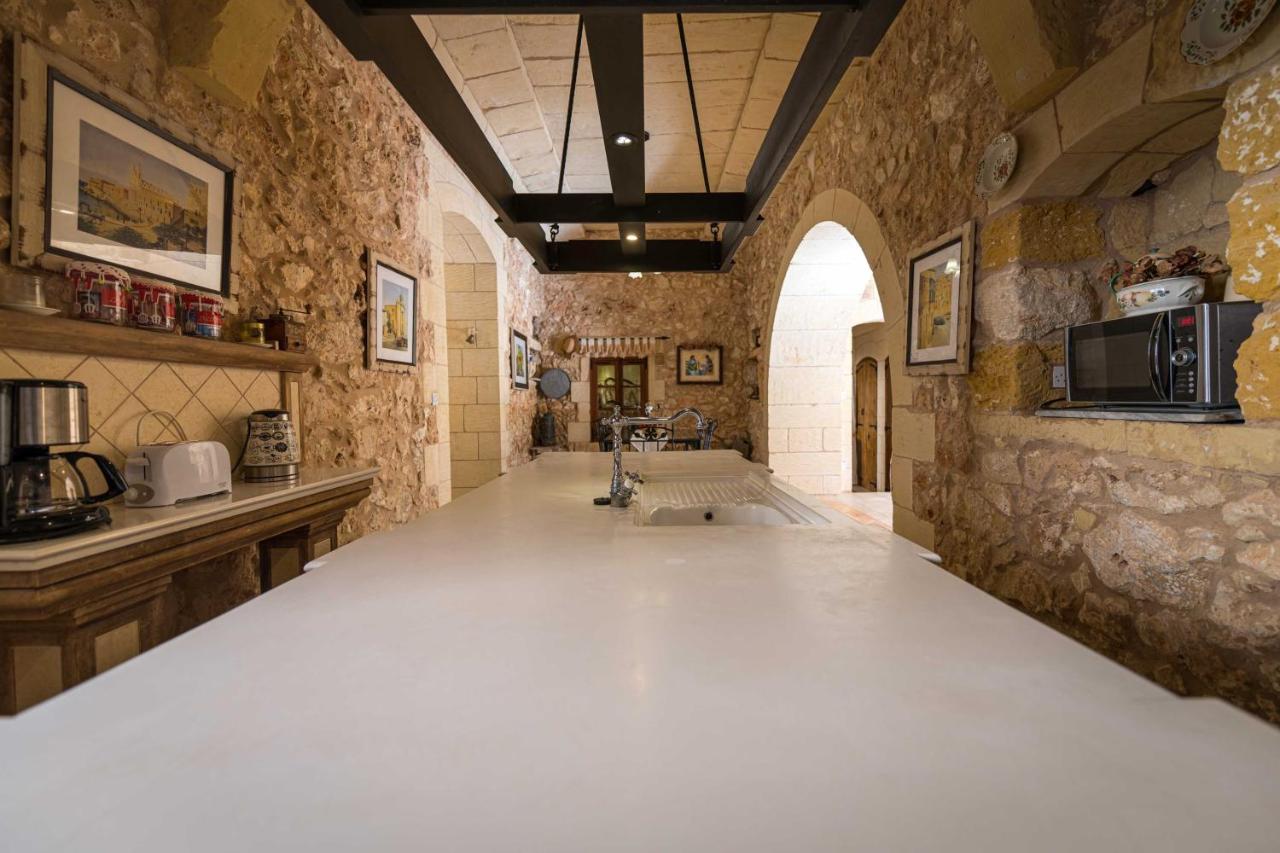 Ta' Kullarina Farmhouse With Private Pool In Island Of Gozo Villa Zebbug  Buitenkant foto