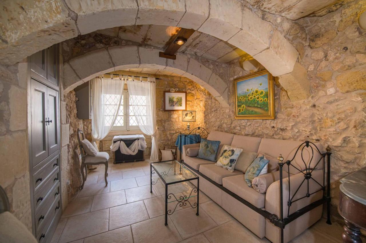 Ta' Kullarina Farmhouse With Private Pool In Island Of Gozo Villa Zebbug  Buitenkant foto