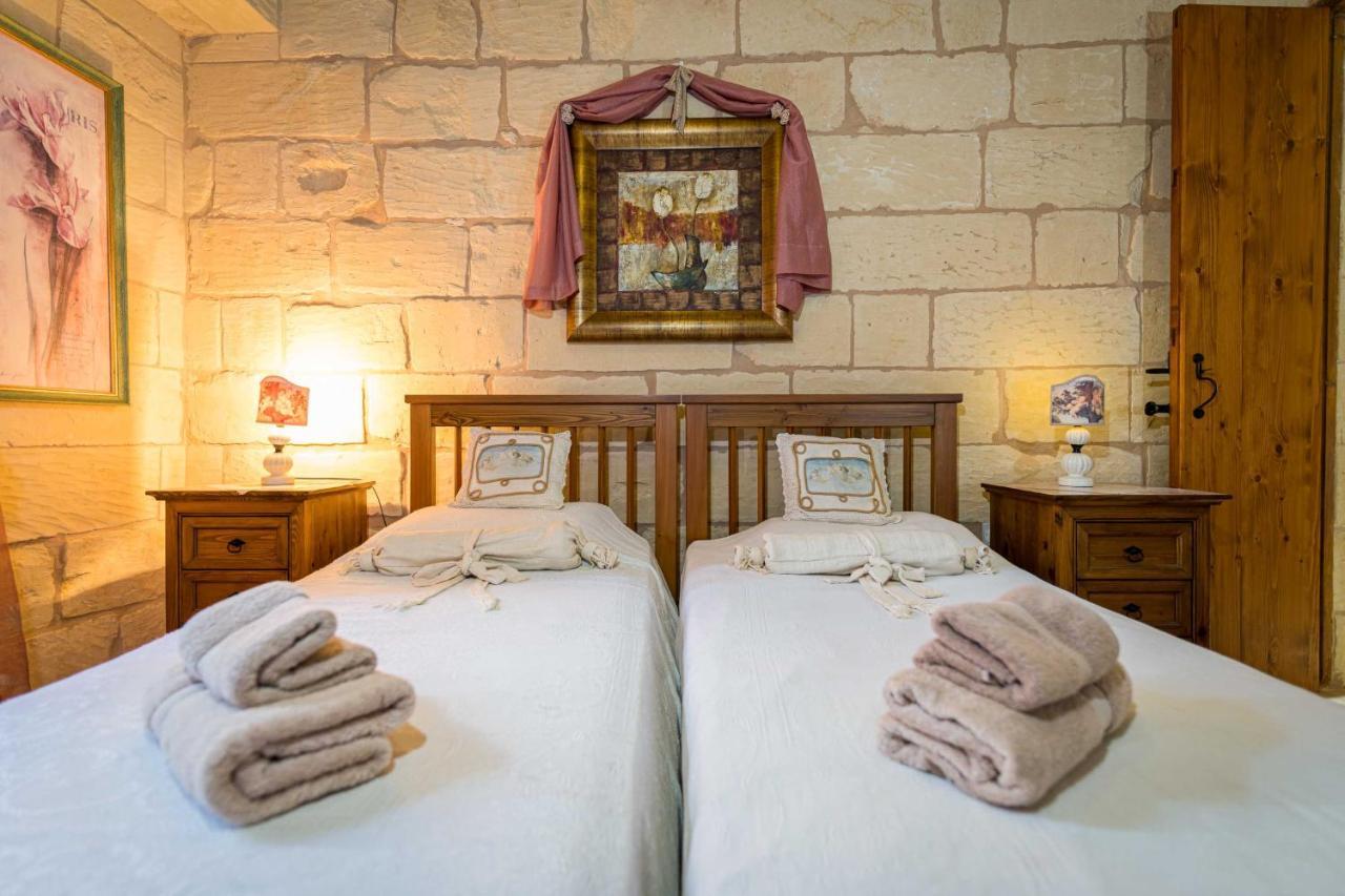 Ta' Kullarina Farmhouse With Private Pool In Island Of Gozo Villa Zebbug  Buitenkant foto
